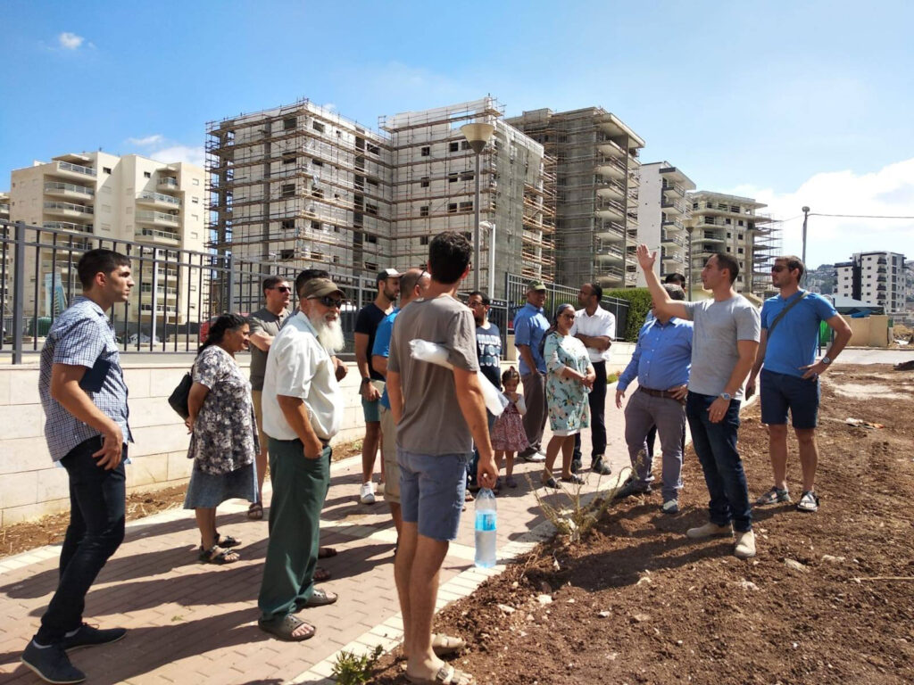 רכישה קבוצתית בפריסייל - יובל שוורצמן דירות מקבלן